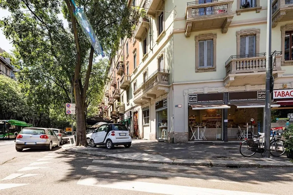 Peaceful Apartment In Porta Venezia Μιλάνο Ιταλία